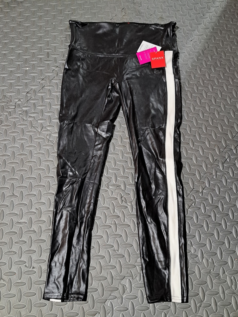 Nwt Spanx Faux Leather Leggings